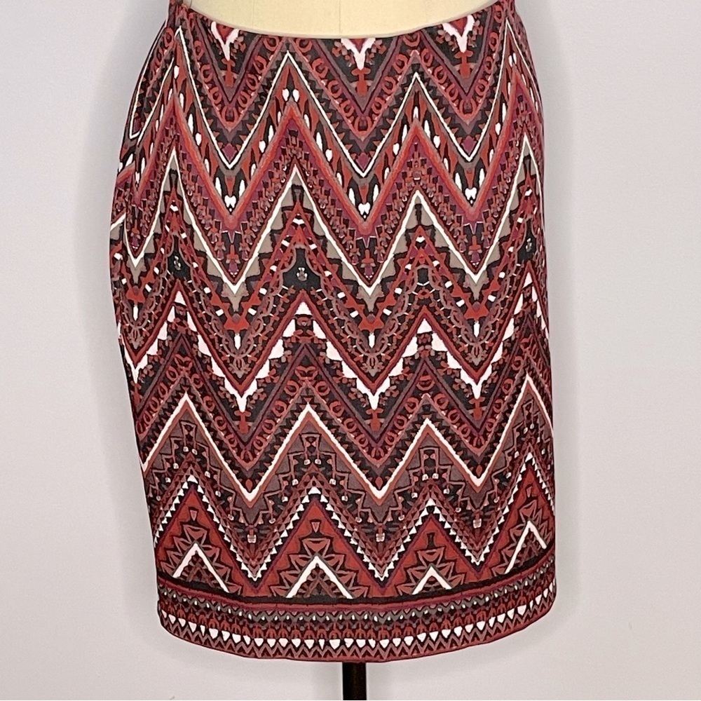 Dress Barn Pull On Geometric Pattern Skirt- Size XL